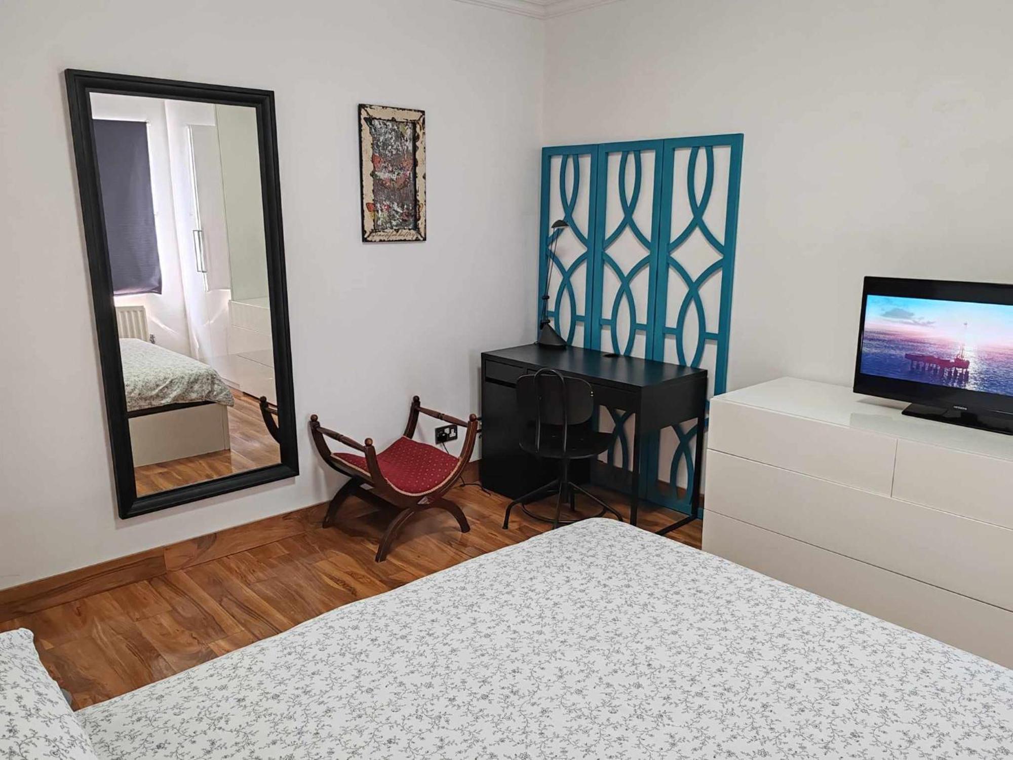 Apartment Two Bedroom In Dollis Hill *