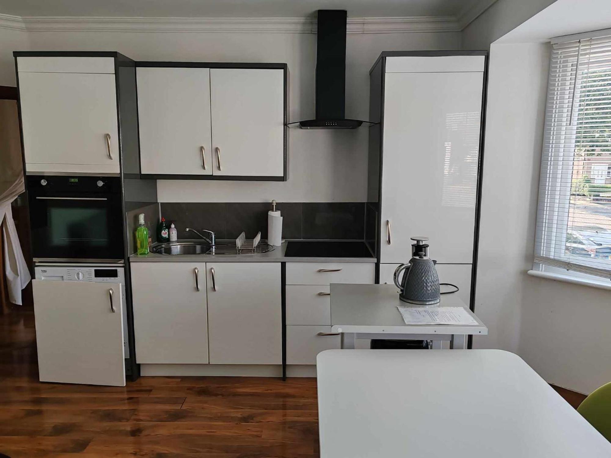 Two Bedroom In Dollis Hill London